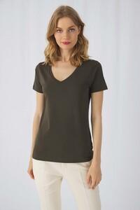 B&C CGTW045 - Ladies Organic Cotton V-neck T-shirt